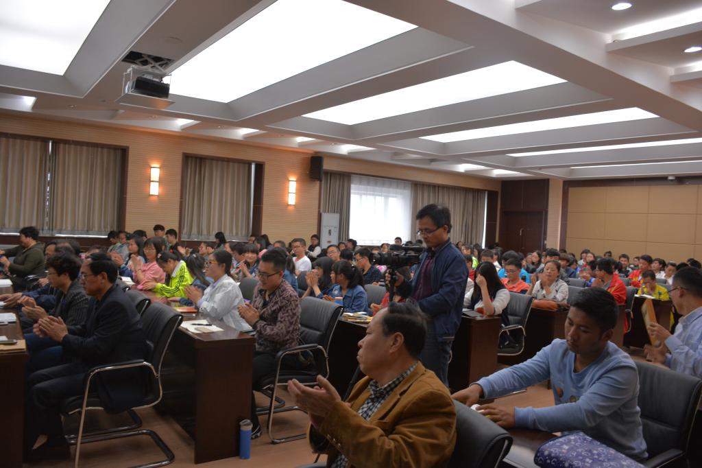 《历史的诗性:中国古代咏史诗歌》报告现场
